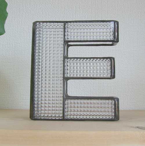 ナチュラルグラス　アルファベット　『Ｅ』